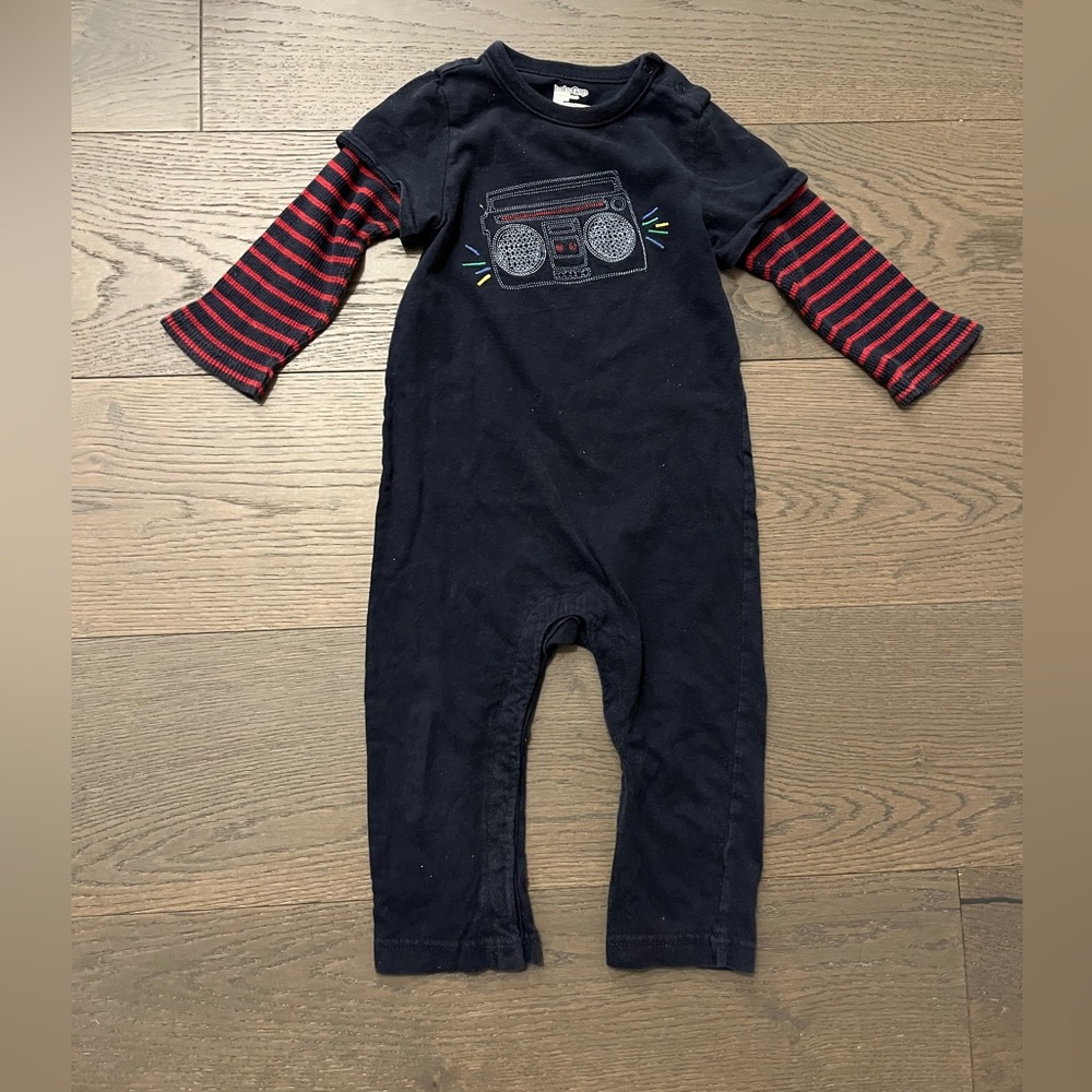 Gap boys romper perfect for fall 18-24M NWT